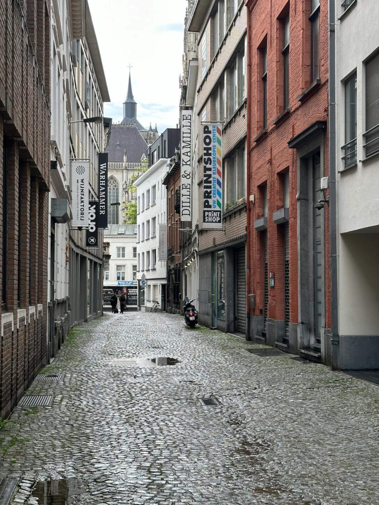 Place To Stay In Antwerp City מראה חיצוני תמונה