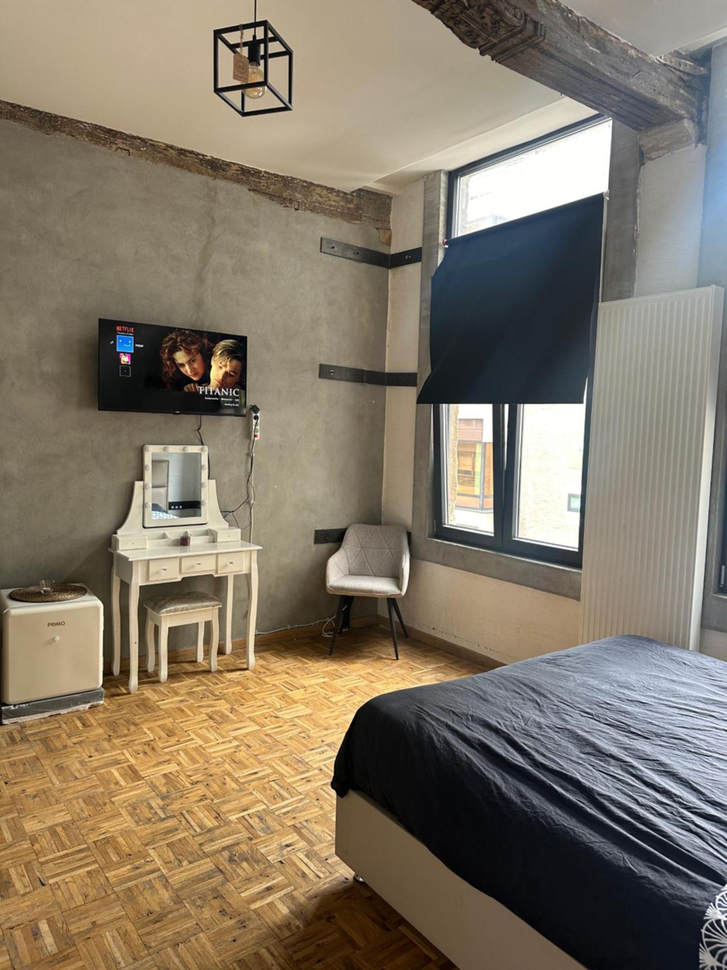Place To Stay In Antwerp City מראה חיצוני תמונה
